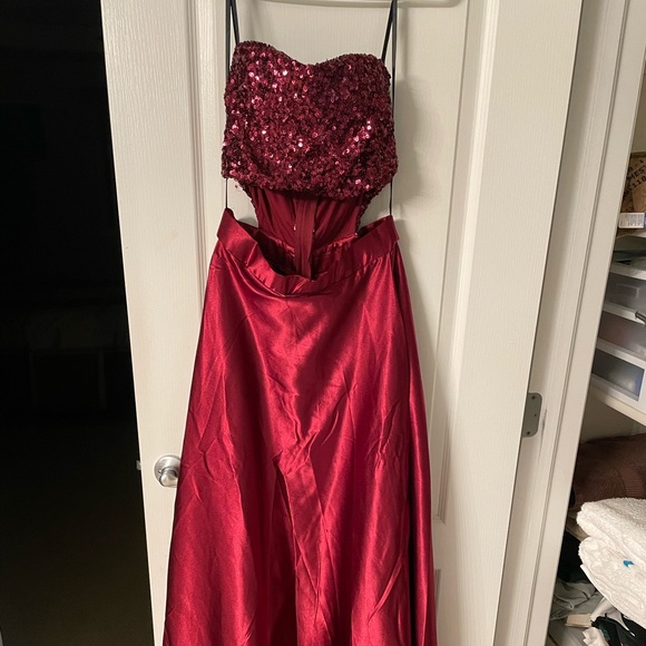 Celia Formal Sequin Two-Piece A-Line Dress - Picture 2 of 7